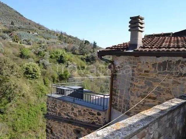 Appartamento in vendita a Ceriana via Mario Laura, 50