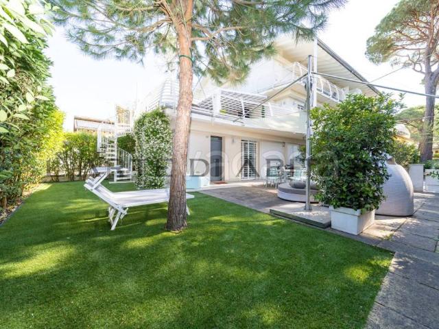 Appartamento in vendita a Cervia viale Giuseppe Verdi, 12, Milano Marittima