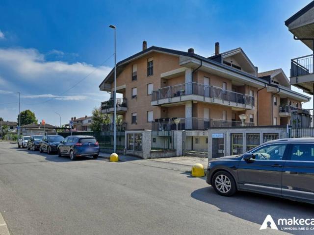 Appartamento in vendita a Cervignano d'Adda via Premi Nobel, 1