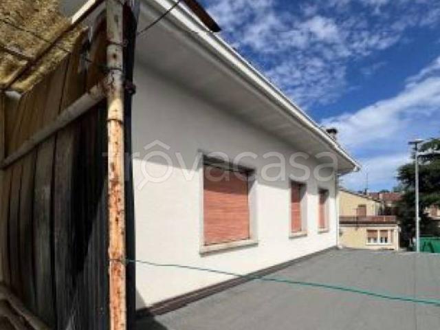 Appartamento in vendita a Cervignano del Friuli via Borgo Salomon 46