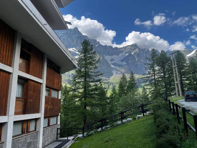 Appartamento in vendita a Valtournenche AO