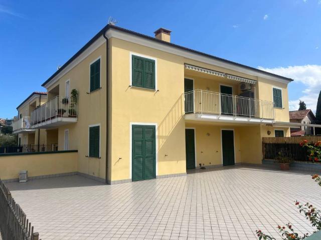 Appartamento in vendita a Cervo IM