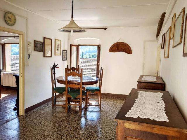 Appartamento in vendita a Cetona SI
