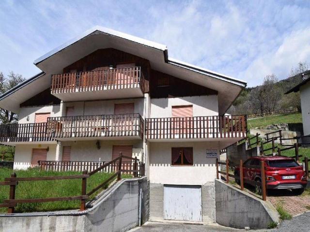 Appartamento in vendita a Challand Saint Anselme AO