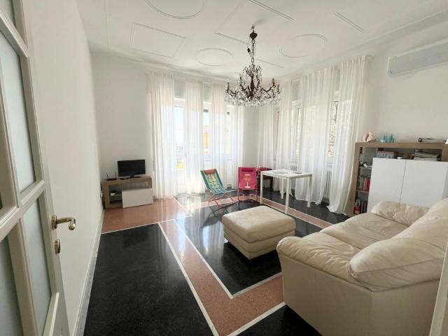 Appartamento in vendita a Chiavari GE