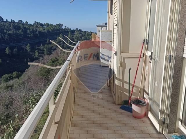 Appartamento in vendita a Chiaramonte Gulfi RG