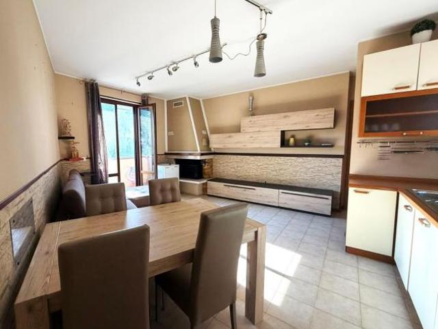 Appartamento in vendita a Chiesina Uzzanese 68 mq Rif: 1428440