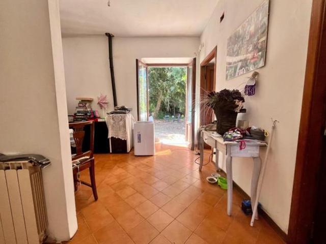 Appartamento in vendita a Chiesina Uzzanese 80 mq Rif: 1425269