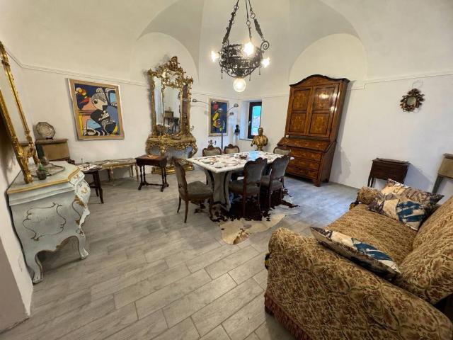 Appartamento in vendita a Chiusa di Pesio CN
