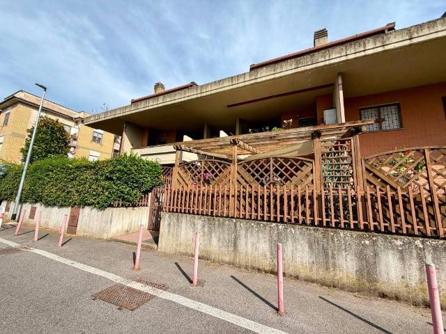 Appartamento in vendita a Ciampino RM