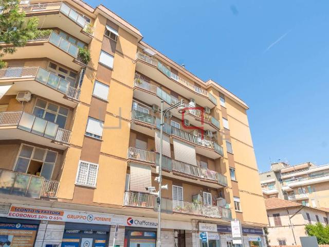 Appartamento in vendita a Ciampino RM