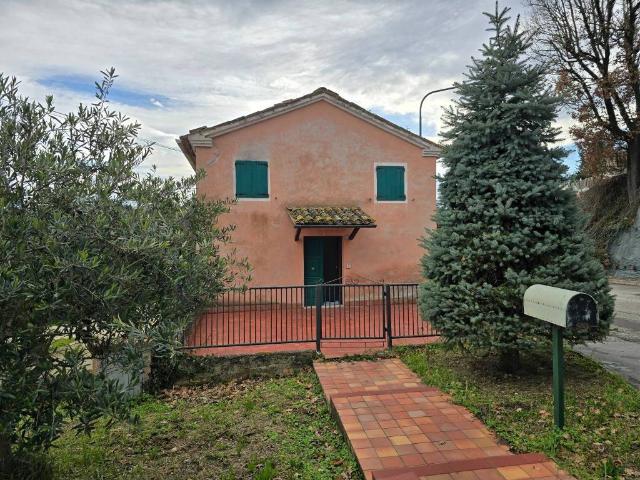Appartamento in vendita a Cingoli MC