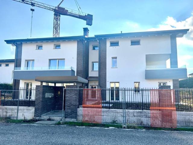 Appartamento in vendita a Cislago VA