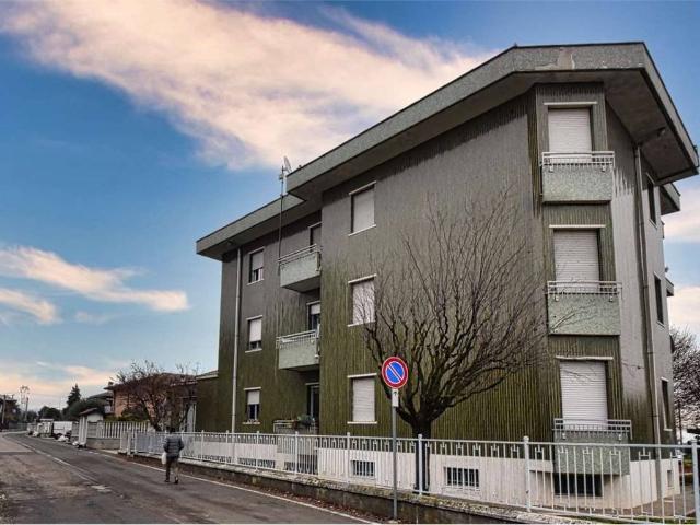 Appartamento in vendita a Cislago VA