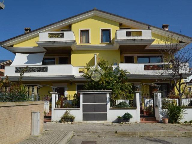 Appartamento in vendita a Città Sant'Angelo PE
