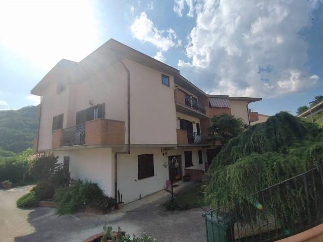 Appartamento in vendita a Civita d'Antino AQ