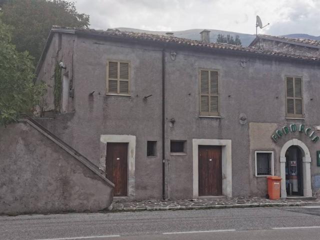 Appartamento in vendita a Civita d'Antino AQ