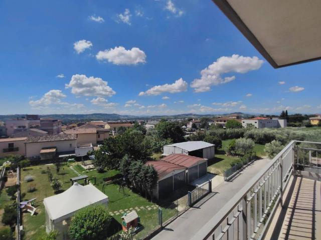 Appartamento in vendita a Civitanova Marche MC