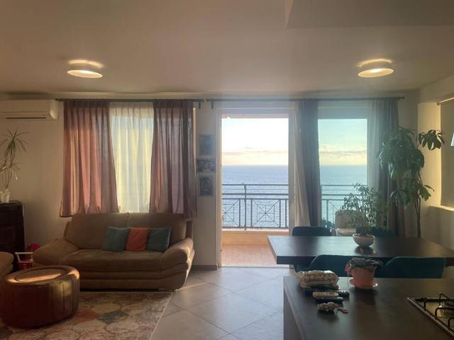 Appartamento in vendita a Civitavecchia RM