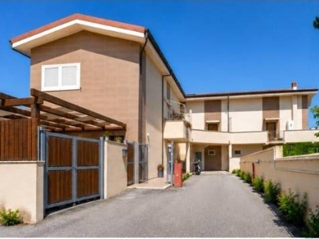 Appartamento in vendita a Civitavecchia RM