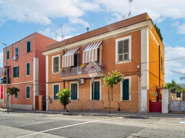 Appartamento in vendita a Civitavecchia RM
