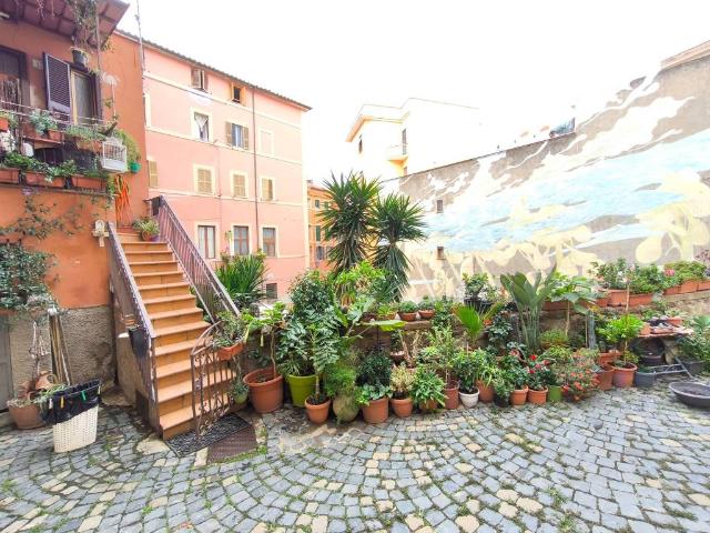 Appartamento in vendita a Civitavecchia RM