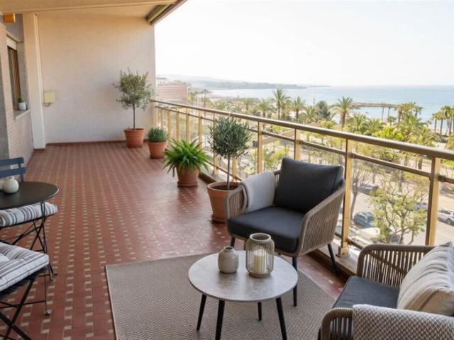 Appartamento in vendita a Civitavecchia viale Garibaldi