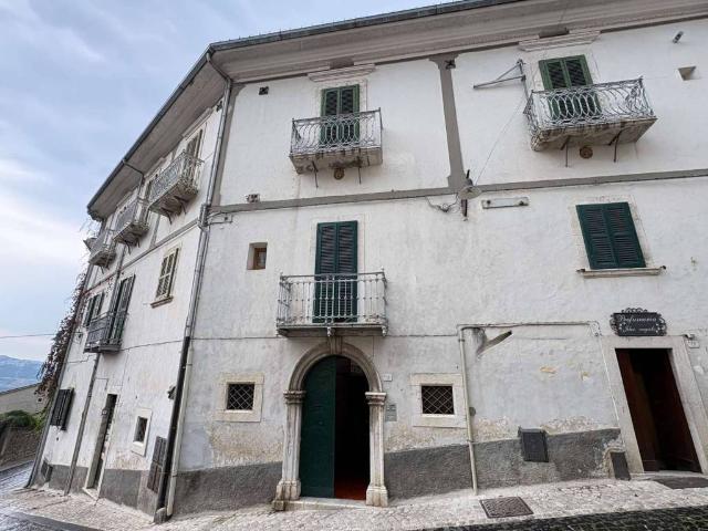 Appartamento in vendita a Civitella Alfedena AQ