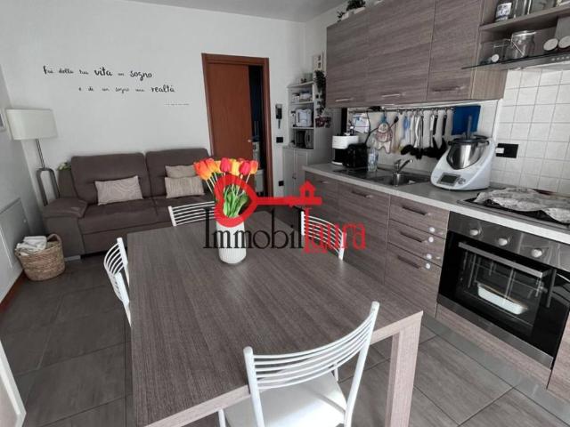 Appartamento in vendita a Clivio VA