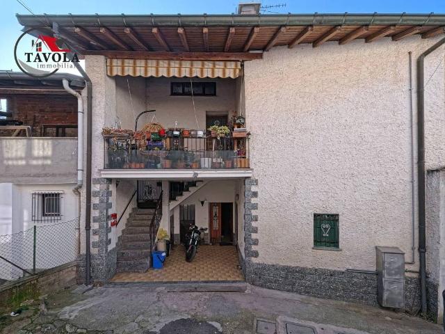 Appartamento in vendita a Cocquio Trevisago VA