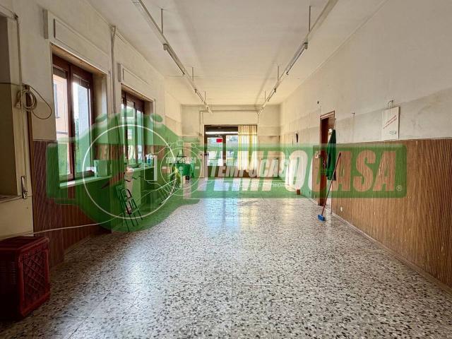 Appartamento in vendita a Cocquio Trevisago
