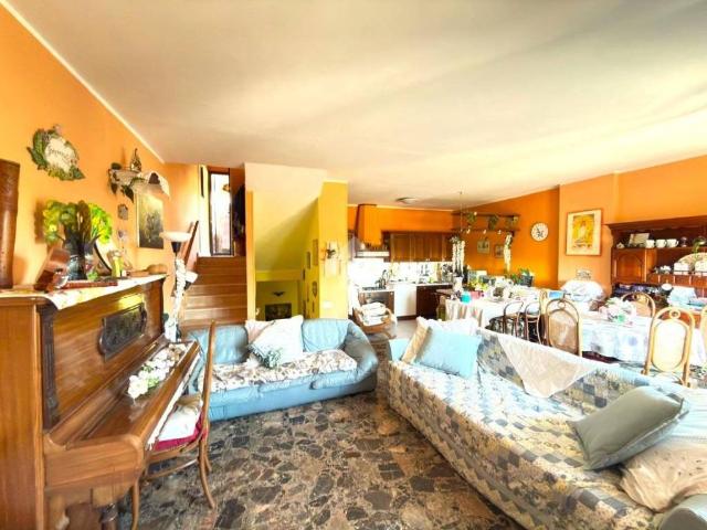 Appartamento in vendita a Coazze via freinetto, 51