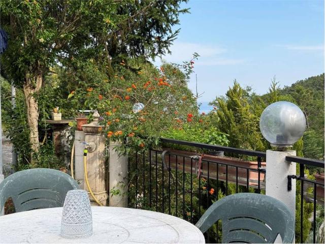 Appartamento in vendita a Cogoleto GE
