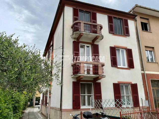 Appartamento in vendita a Cogorno