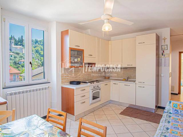 Appartamento in vendita a Cogorno