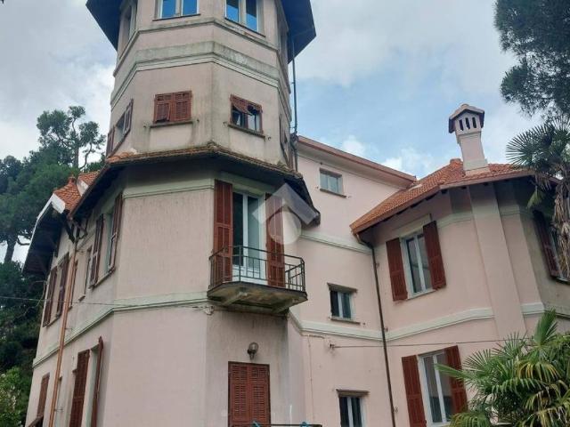 Appartamento in vendita a Cogorno GE