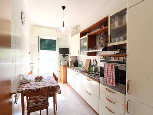 Appartamento in vendita a Cologno Monzese