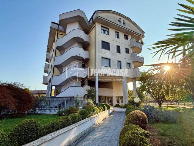 Appartamento in vendita a Cologno Monzese MI