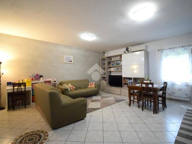 Appartamento in vendita a Cologno Monzese MI