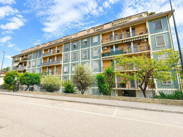 Appartamento in vendita a Cologno Monzese MI