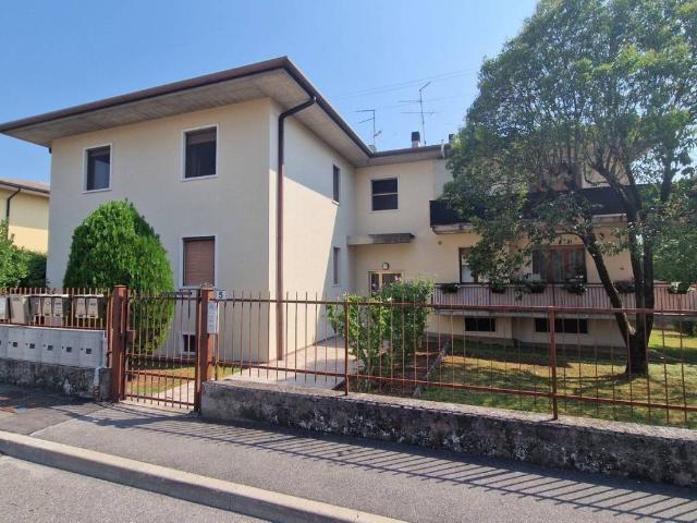 Appartamento in vendita a Colognola Ai Colli VR