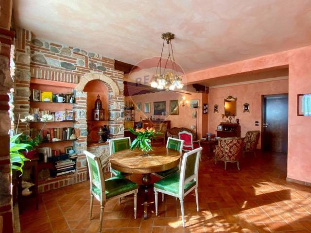 Appartamento in vendita a Colombare, Sirmione