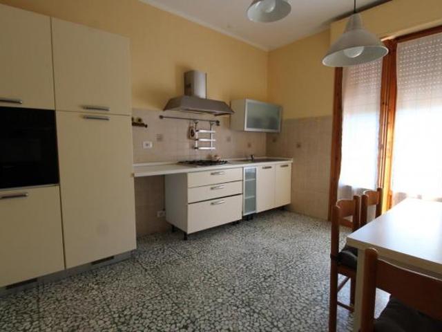 Appartamento in vendita a Colle di Val d'Elsa 78 mq Rif: 1245781