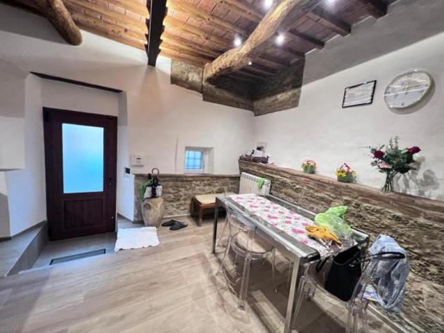 Appartamento in vendita a Colle di Val d'Elsa 90 mq Rif: 1319255