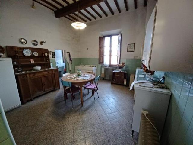 Appartamento in vendita a Colle di Val d'Elsa 95 mq Rif: 1244922