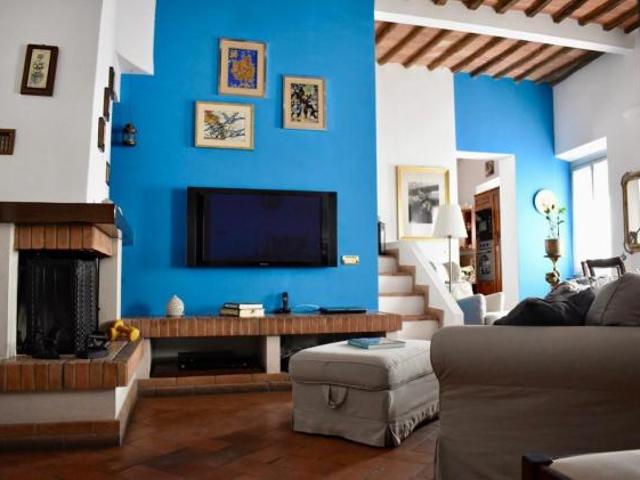 Appartamento in vendita a Colle di Val d'Elsa 164 mq Rif: 1218516