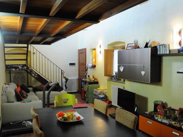 Appartamento in vendita a Colle di Val d'Elsa SI
