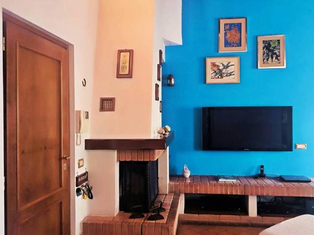 Appartamento in vendita a Colle di Val d'Elsa SI