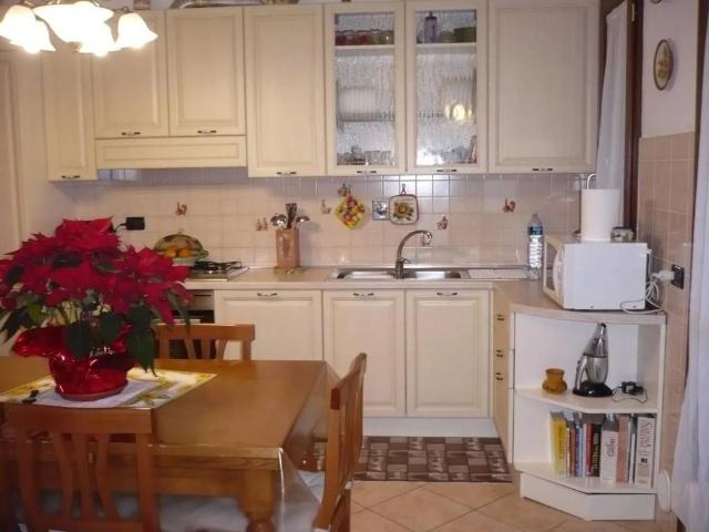 Appartamento in vendita a Colle di Val d'Elsa SI