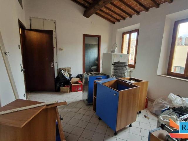 Appartamento in vendita a Colle di Val d'Elsa SI